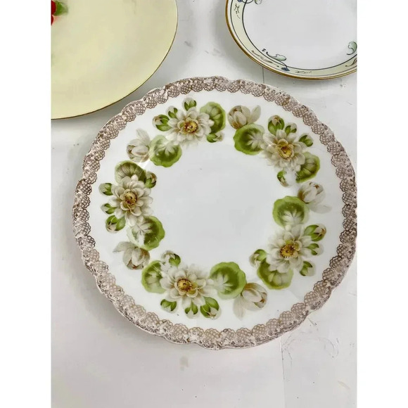 VTG Lot of 3 Mismatched Dinner Appetizer Plates Porcelain Floral Bavaria - Picture 2 of 16